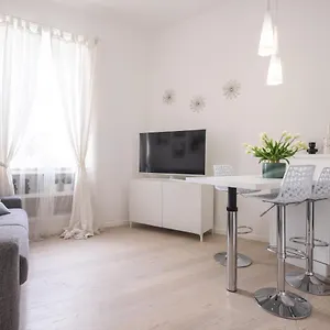 Brera Charming R&r , Milano Italia